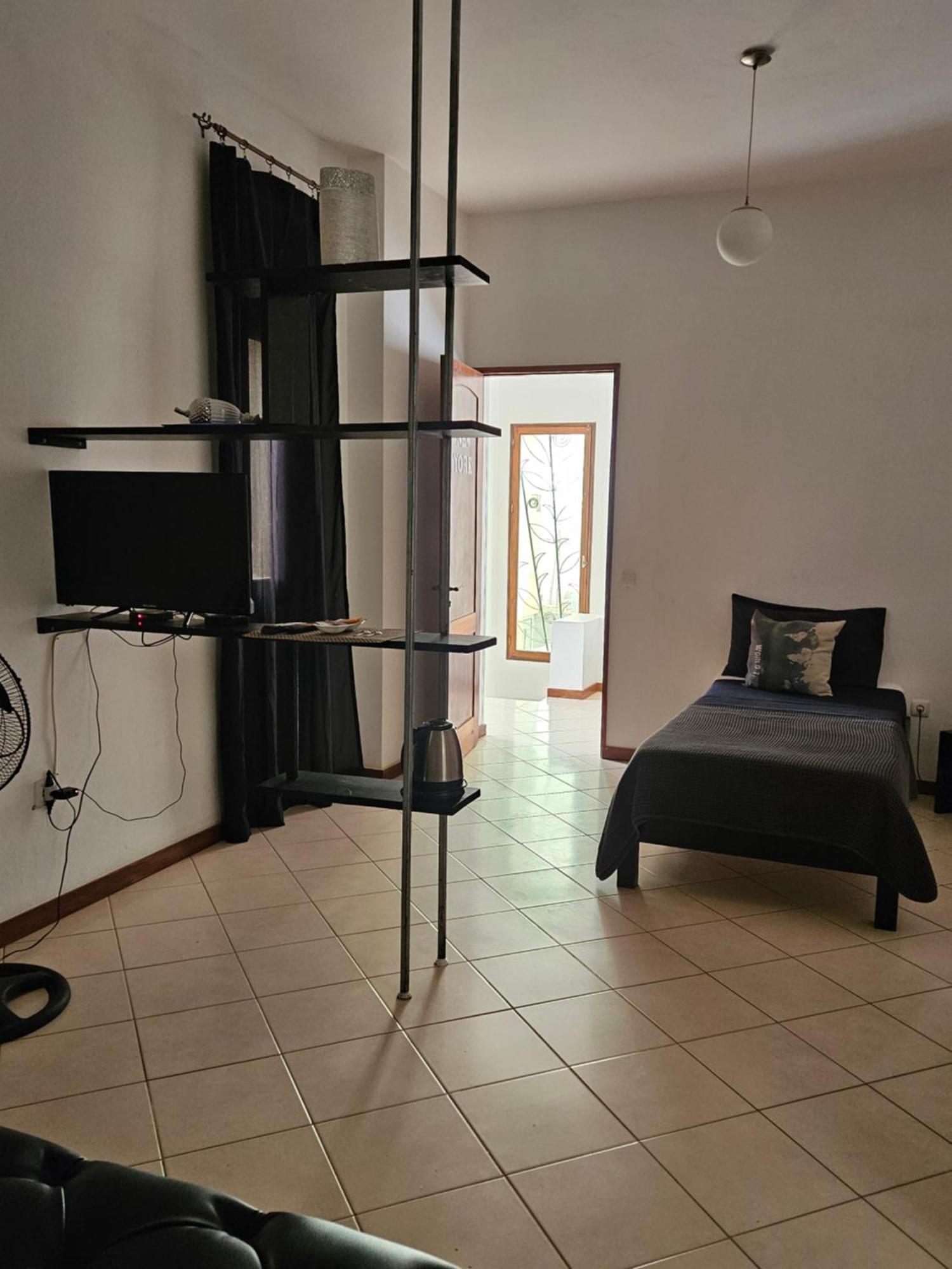 Blue Eagle Guesthouse - Casa De Hospedes Санта-Марія Екстер'єр фото