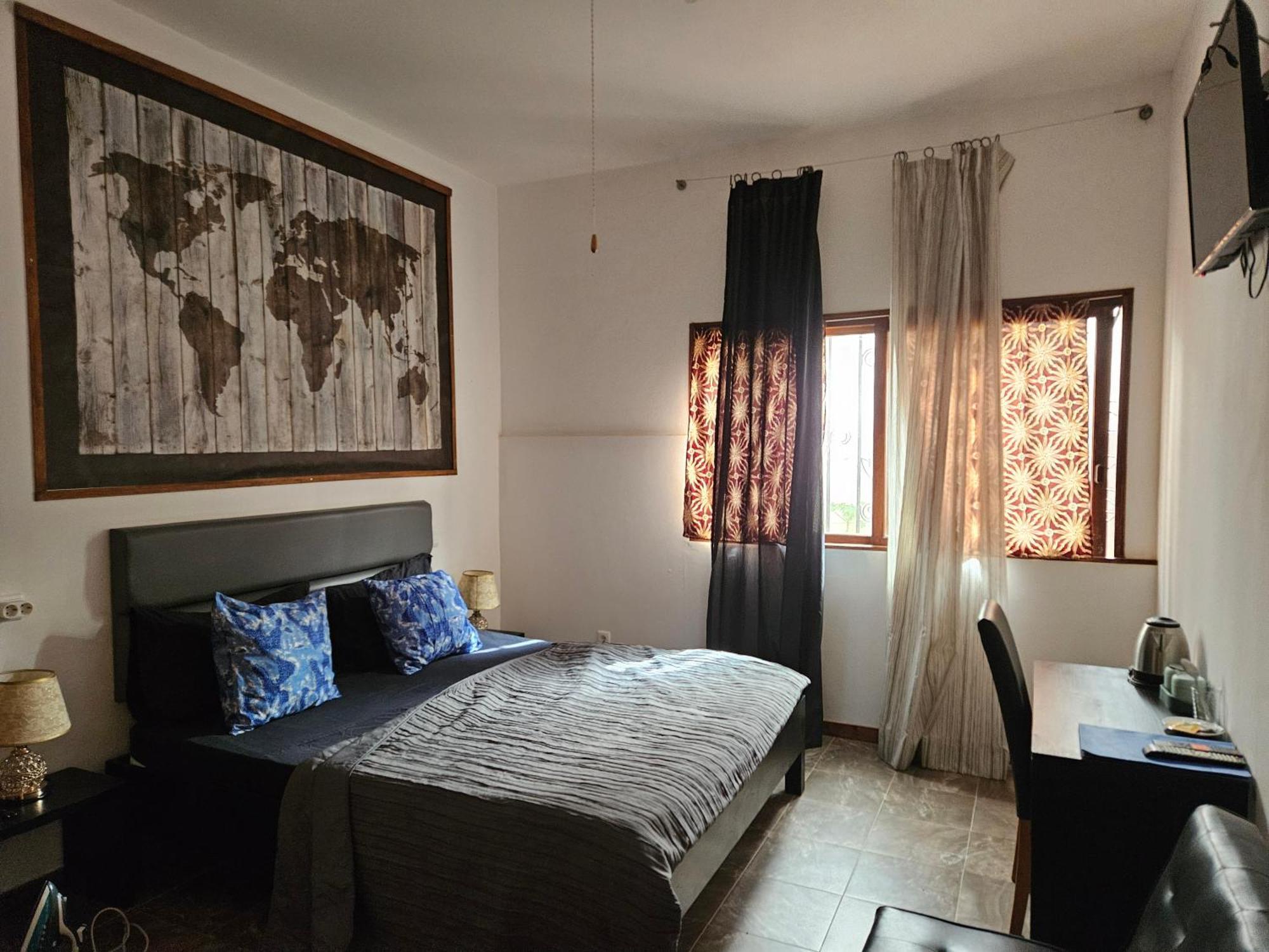 Blue Eagle Guesthouse - Casa De Hospedes Санта-Марія Екстер'єр фото